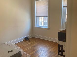 31 Queensberry St APT 3, Boston, MA 02215
