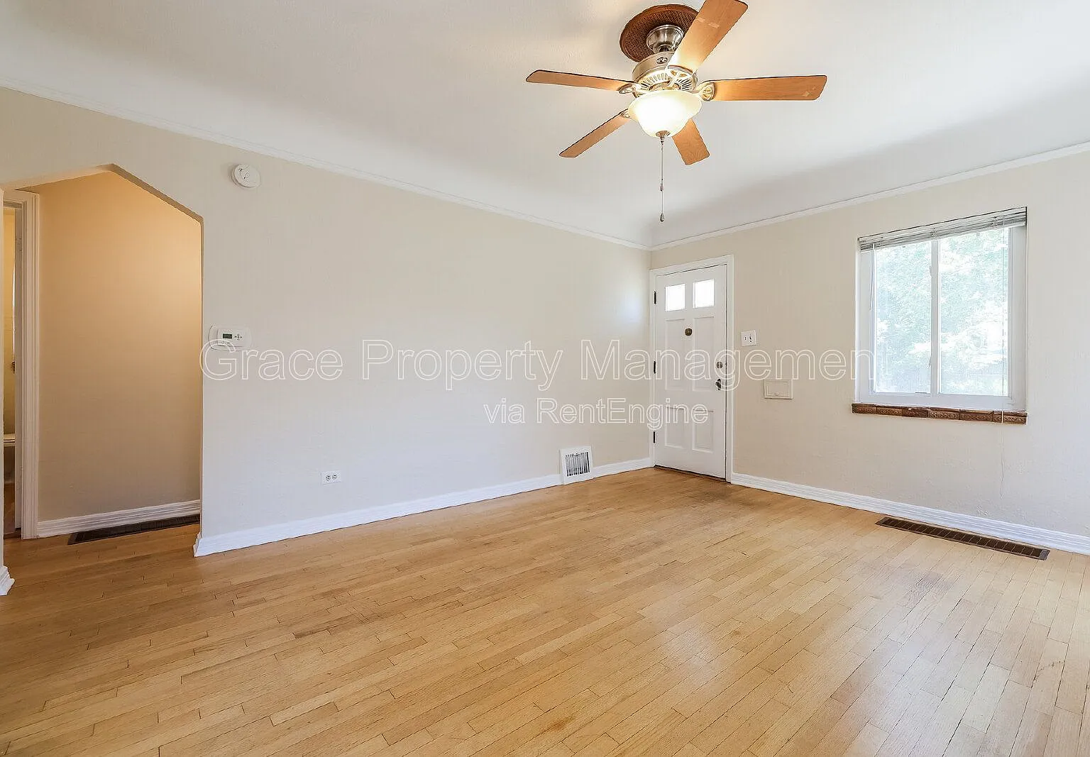 3 bed, 2.0 bath, 1495 sqft, $2,695 — Photo 4