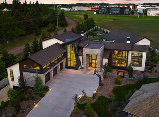 46 Kingsford Cres, Saint Albert, AB T8N 7J2