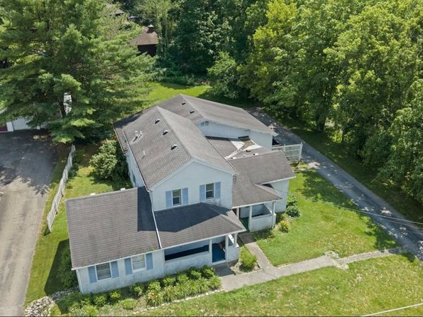 21 Victor Mendon Rd #1
