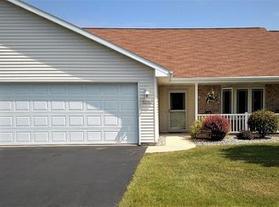 3115 White Tail Ln #C-7, Oshkosh, WI 54904