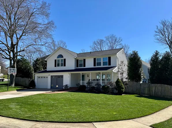 4499 Southwood Pl, Dumfries, VA 22025