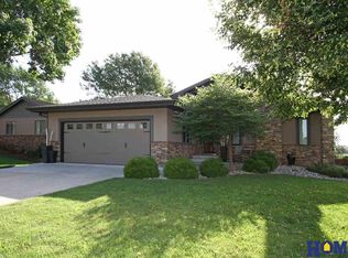 1544 Karol Kay Blvd, Seward, NE 68434