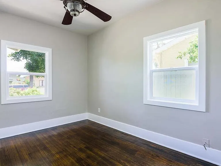 3670 Landis St — Photo 9