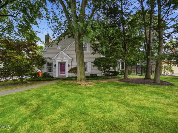 2305 S Main St, Findlay, OH 45840