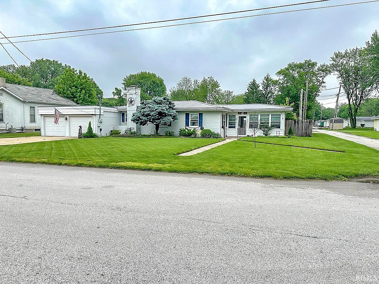 1209 S Clay St photo 1