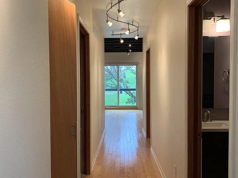 814 E Meinecke Ave #A — Photo 13