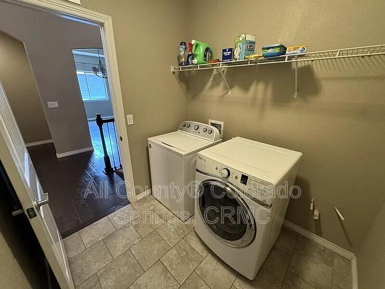17888 White Marble Dr — Photo 18