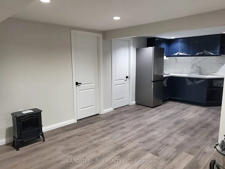 118 Silas Hill Dr #LOWER — Photo 5