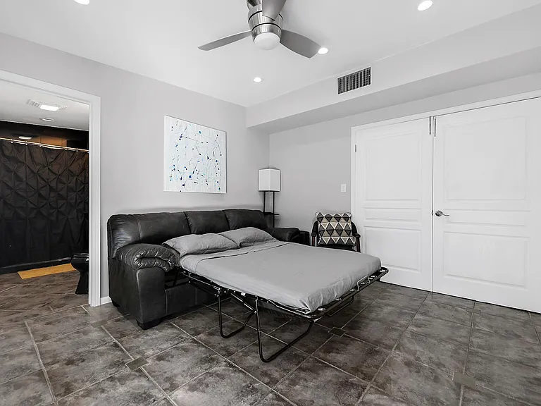 725 S Mountain View Dr — Photo 20