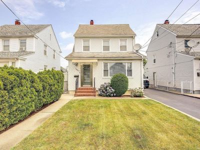 89-57 218th Place, Jamaica, NY, 11427