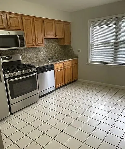 2305 Taylorsville Rd #B — Photo 6