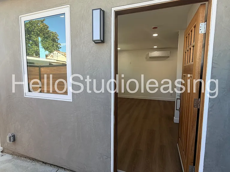 Kengard Ave — Photo 12