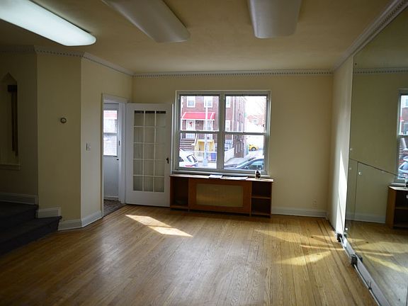 5th image of 3229 76th St