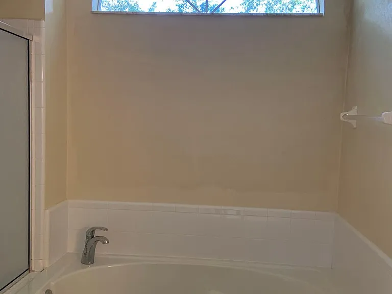8216 SW 51st Rd — Photo 9