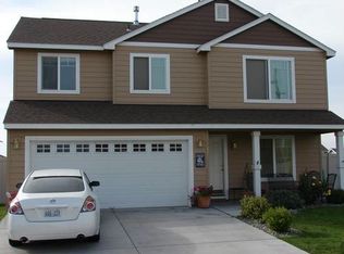 7814 Snoqualmie Dr, Pasco, WA 99301