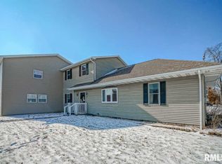918 E Toledo Ave, Peoria Heights, IL 61616