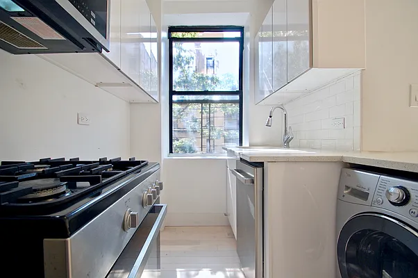 Rented by Compass | media 3