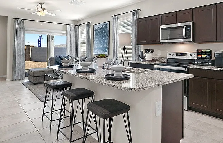 Broadway North at Estrella Vista — Photo 8