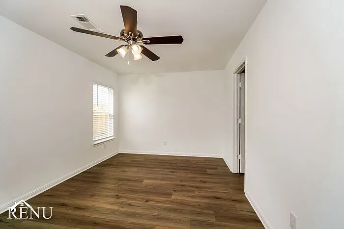 129 Scarborough Bnd — Photo 11