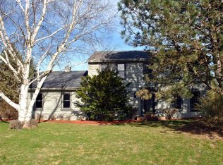 10138 N Concord Dr, Mequon, WI 53097