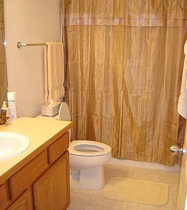 Full Bath
