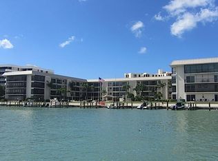 3200 Gulf Shore Blvd N, Naples, FL 34103