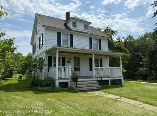 5842 S Elm Ave, Millerton, NY 12546