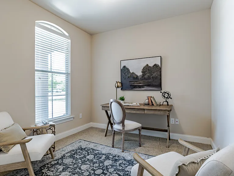 523 Kensley Ave — Photo 31