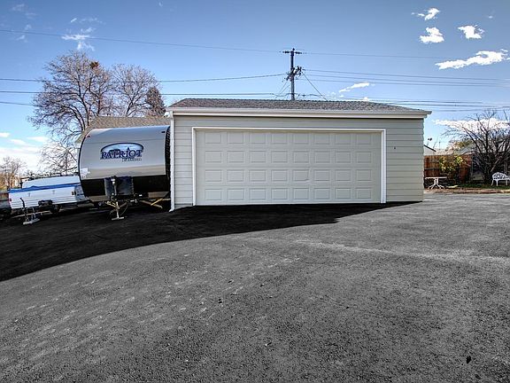 2nd image of 2450 W Gunnison Dr