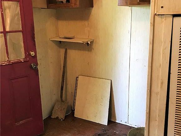 5th image of 134 Bandy Knoll Ln