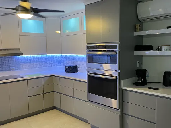 Costa Dorada, Dorado, PR