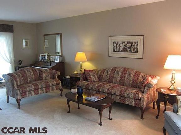 3rd image of 604 Severn Dr