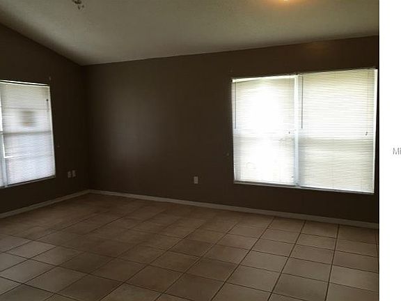 4th image of 4011 Kaluga Park St