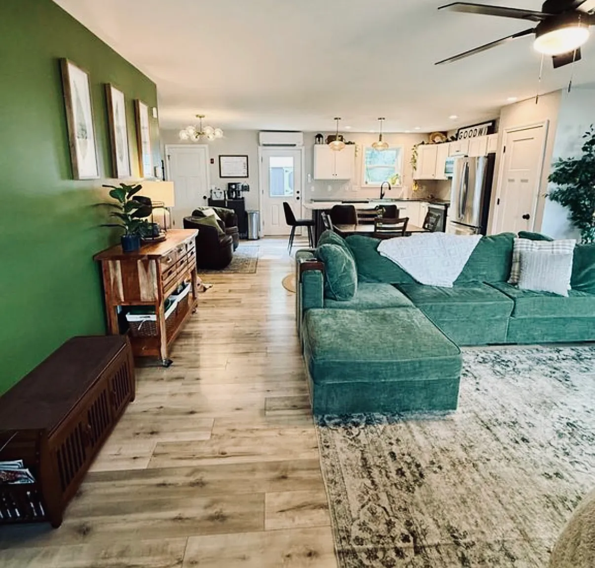 3 bed, 1520 sqft, $2,500 — Photo 1