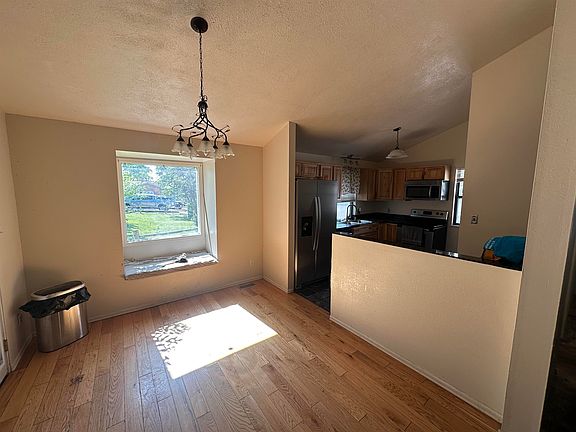 4th image of 638 Hudsons Bay Ct