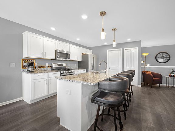 5th image of 10324 W 138th Pl