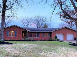 165 Doty St, Camden, TN 38320