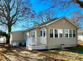 94 W Wilde Ave, Villas, NJ 08251