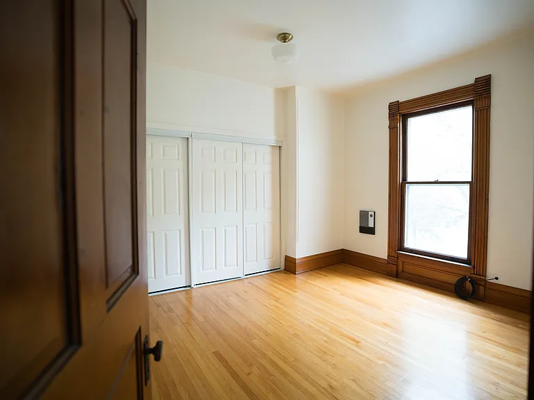 2399 Robinwood Ave — Photo 29