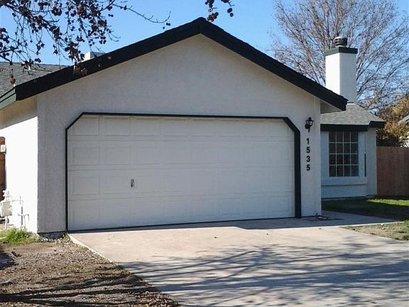3rd image of 1535 N Hartley Avenue