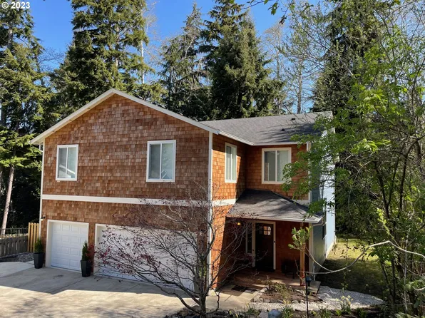 2169 Forest Dr, Seaside, OR 97138