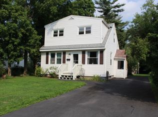 420 Quentin Rd, Utica, NY 13502