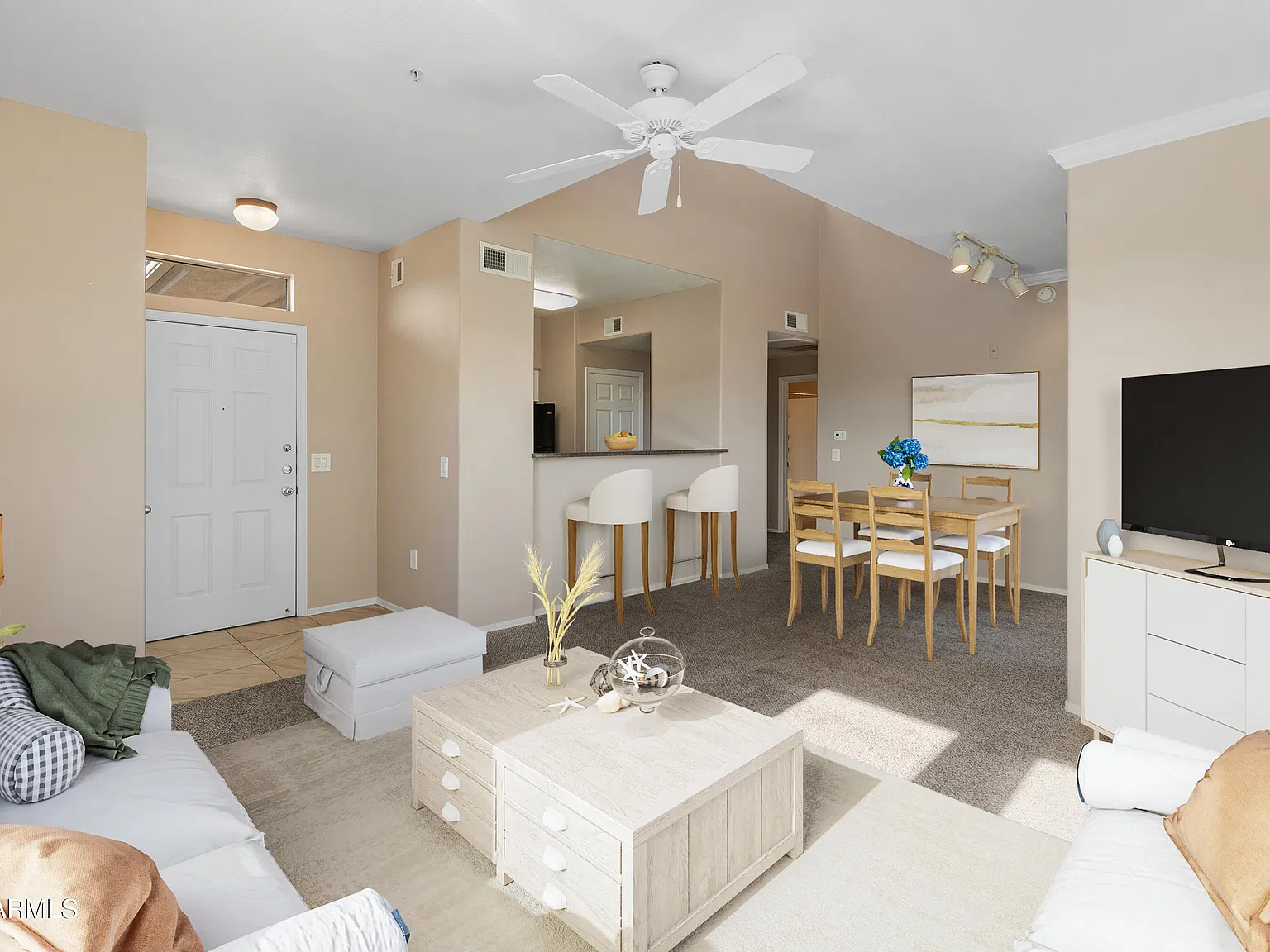 1 bed, 1.0 bath, 956 sqft, $1,650 — Photo 3