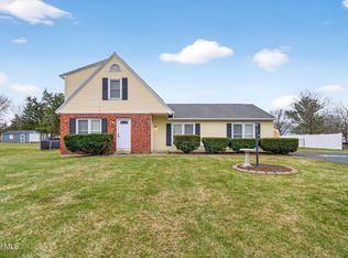 10 Pheasant Run, Waterford, NY 12188