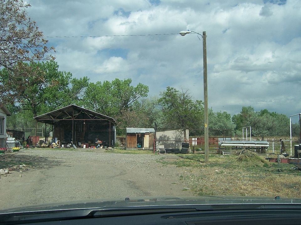 2nd image of 200 Dike Rd