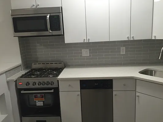 Rented by AJ Clarke | media 8