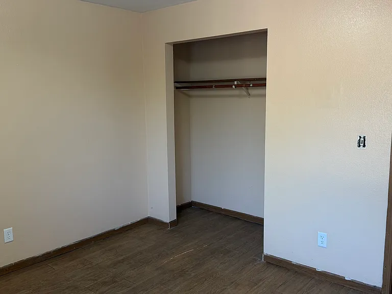 467 Stratford Way #3 — Photo 18