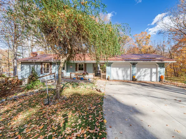 4445 Skyline Dr, Perrinton, MI 48871