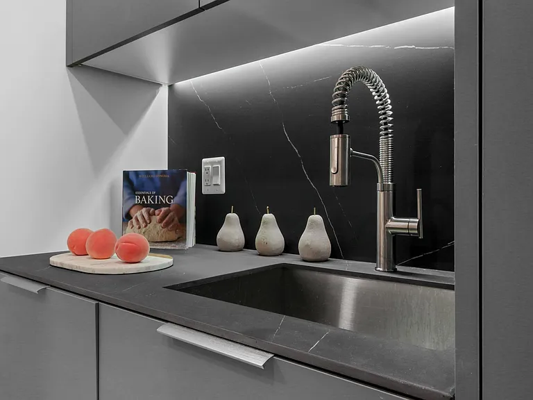 1119 V St NW #2 — Photo 18